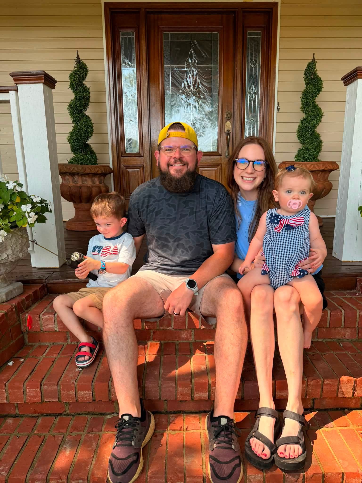 Jonathan Boles with his wife Kelli and their children, Jon Anders and Everly